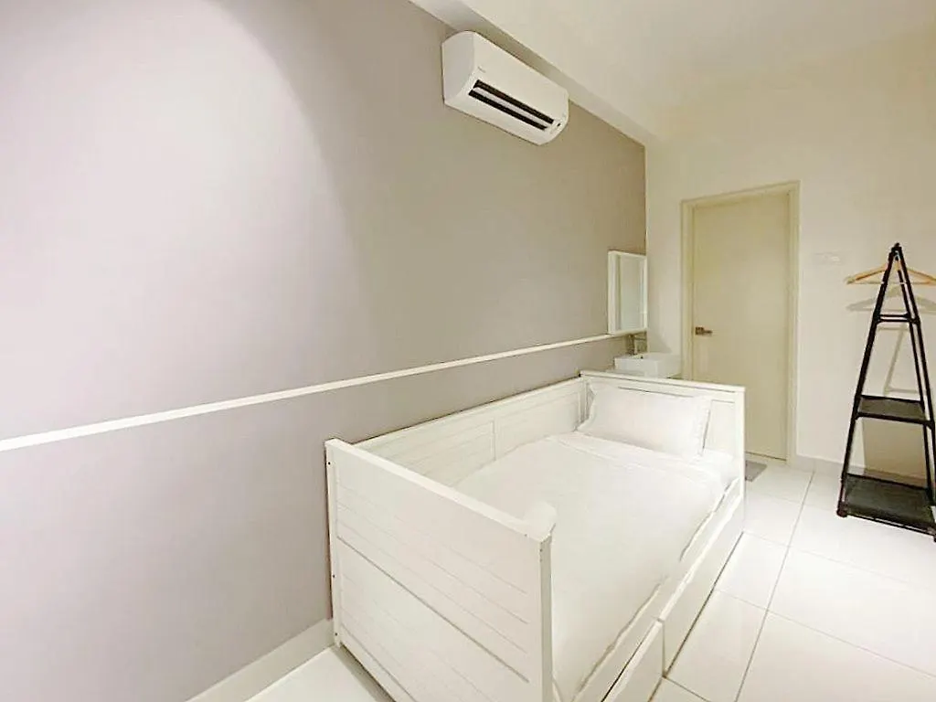 Arte Mont Kiara By Yan Yee Apartment Kuala Lumpur Malaysia